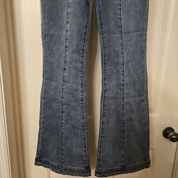 Allegra K Blue Flare Jeans - Picture 2 of 6